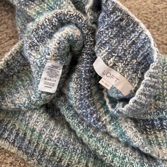 Loft Wool Blend Multicolor Cowl Neck Sleeve Slit Sweater size XL - Picture 12 of 12